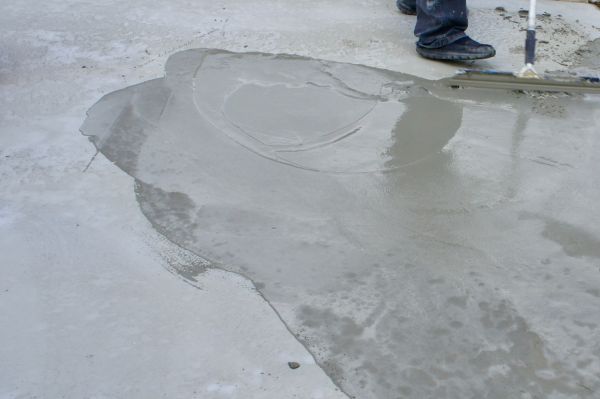 Cost of Concrete Overlaying in Fresno